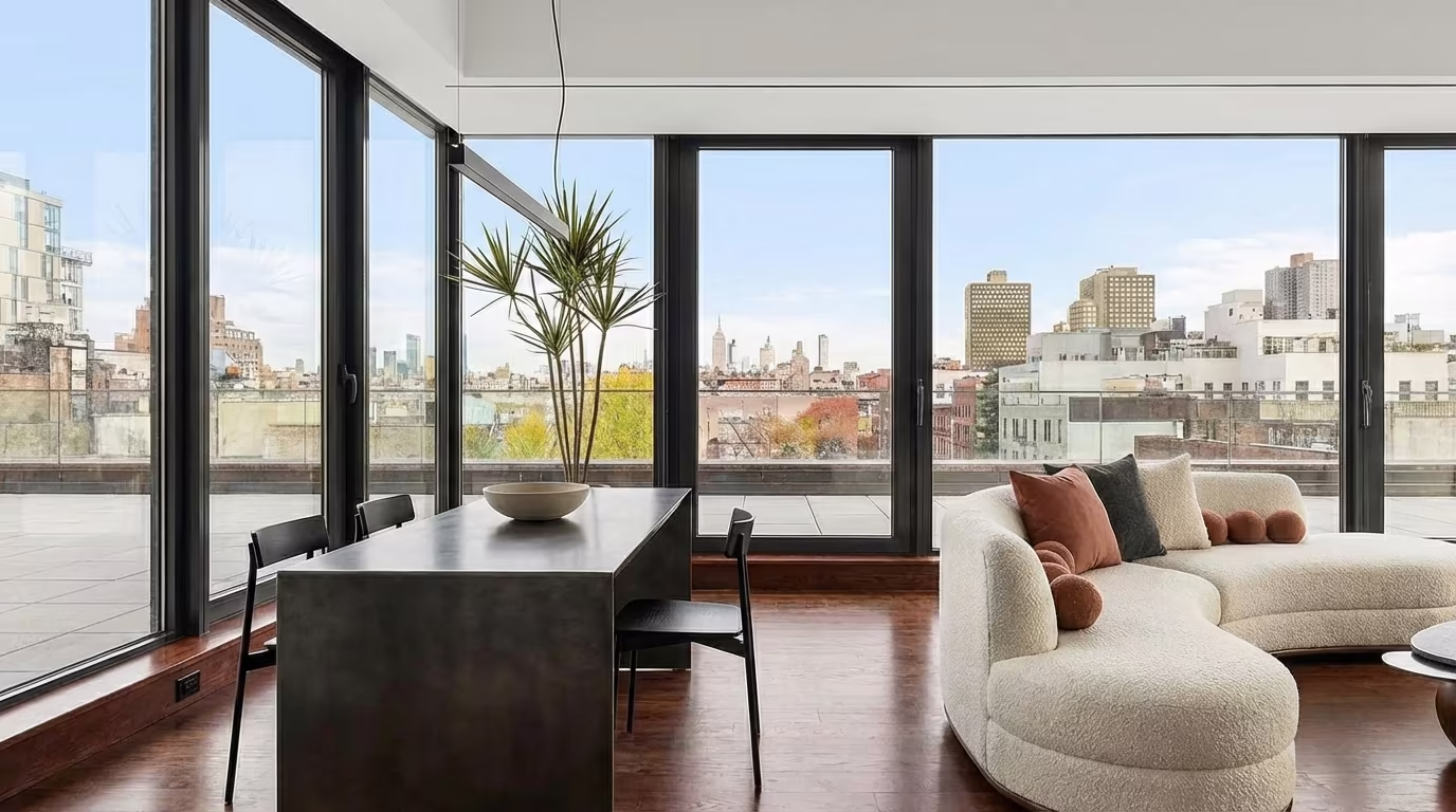 House image 3th image